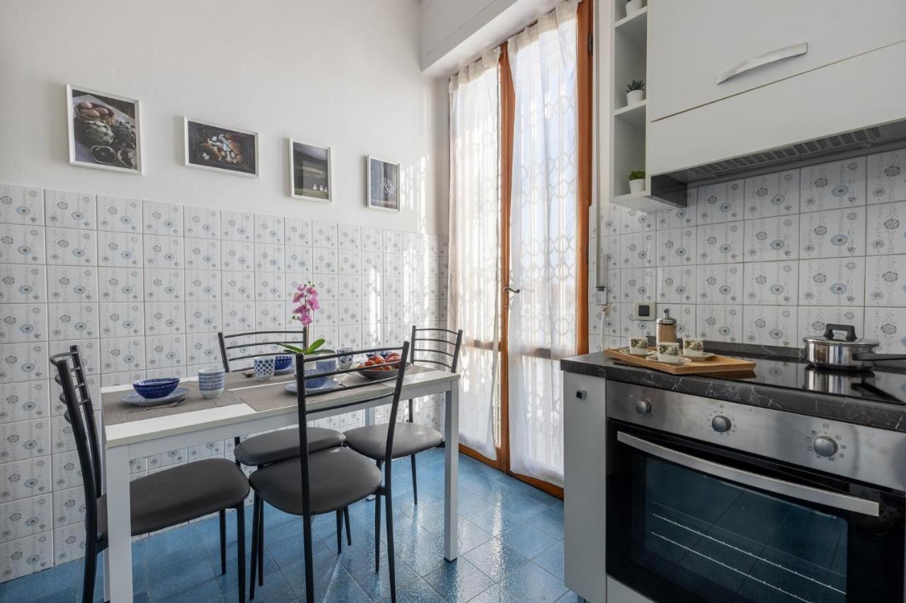 Pisa Quiet And Bright Flats With Balcony Appartement Buitenkant foto