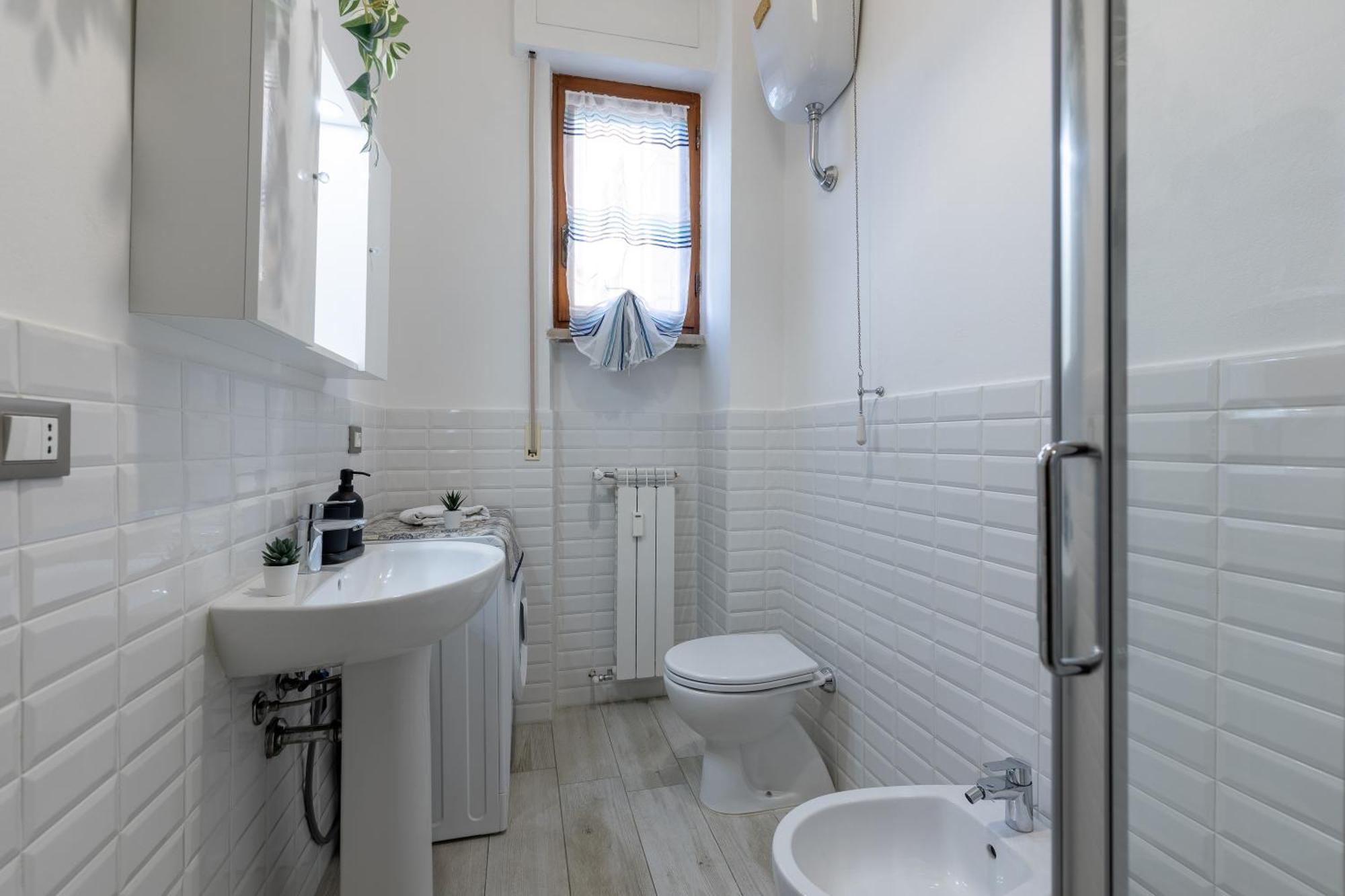 Pisa Quiet And Bright Flats With Balcony Appartement Buitenkant foto